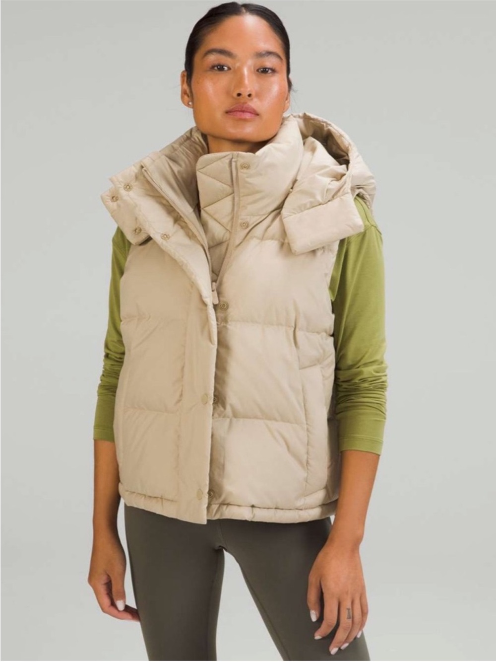 Lululemon Wunder Puff Cropped
Vest Trench Beige size 4